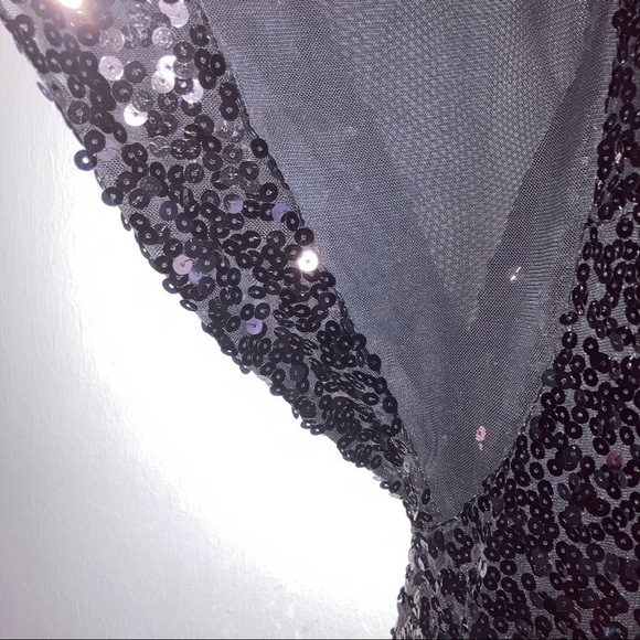 Ignite Black Sequin Stretch Sheer Flutter Short Sleeve Dress 6 - Picture 9 of 13